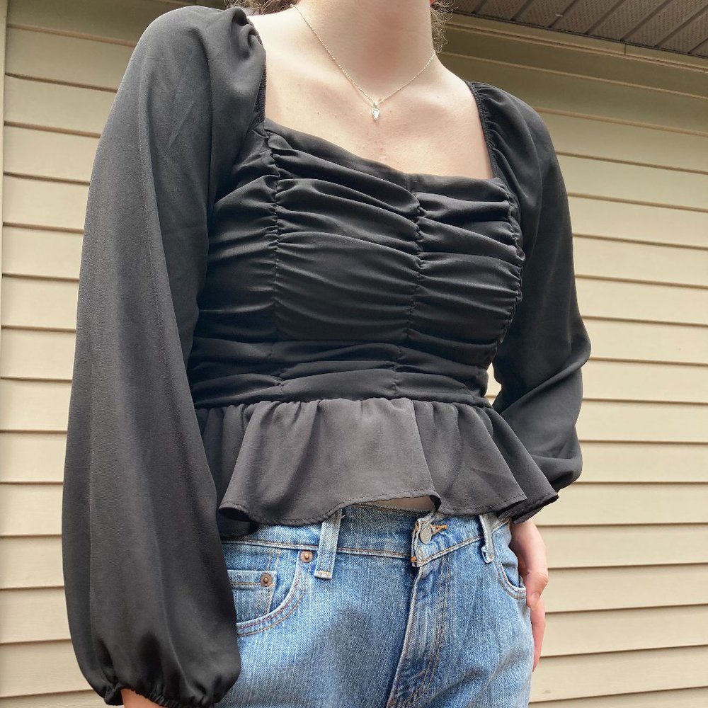 Black Cropped Puff-Sleeved Top